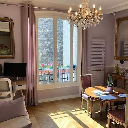 Gobelins Apartment Paris